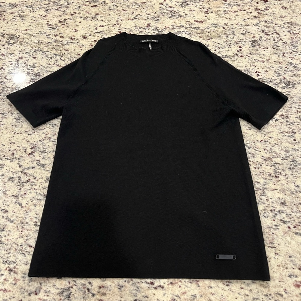 sun day red short sleeve